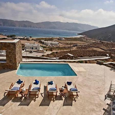 Mykonos Panormos Villa *