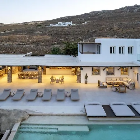 Mykonos Panormos Villa *